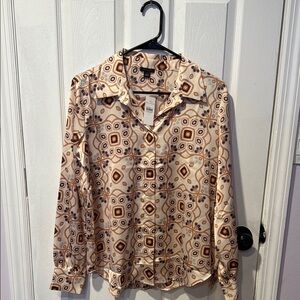 Geometric Patterned Button-Up Shirt